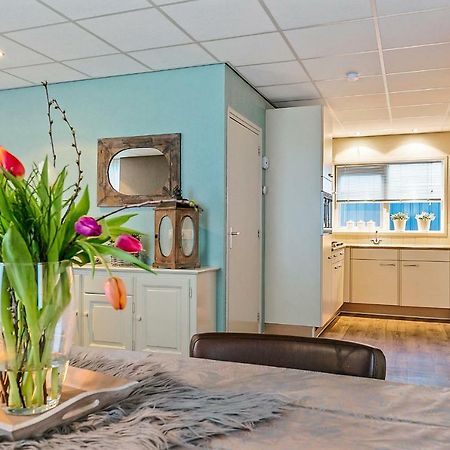 Sfeervol 6 Persoons Appartement - Van Alle Gemakken Voorzien! Bakkeveen Exteriör bild